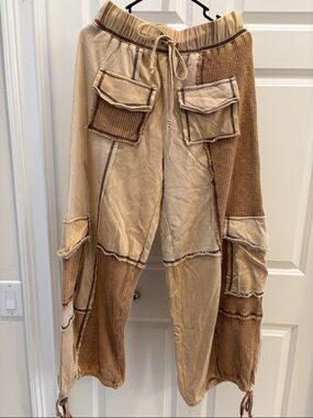 Sage + Fig Canvas Patchwork Cargo Pants - Beige/Brown